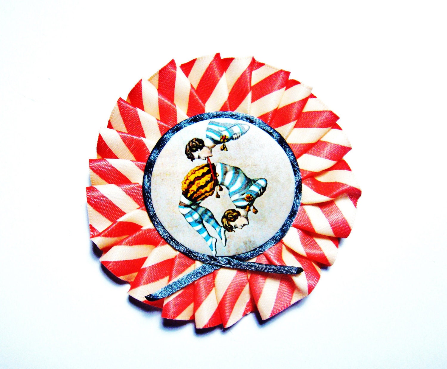 Circus Brooch - Contorsionists