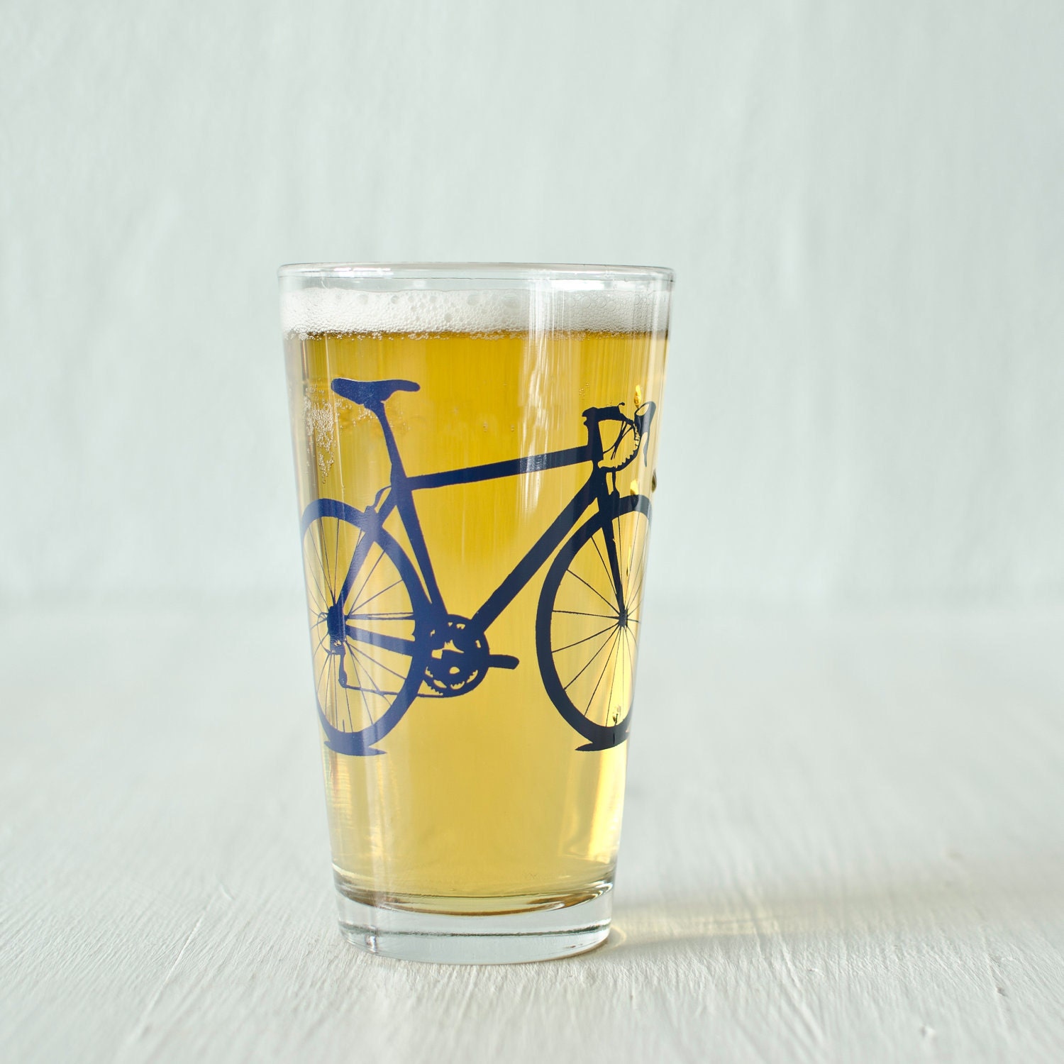 4 bike pint glasses, blue bicycle