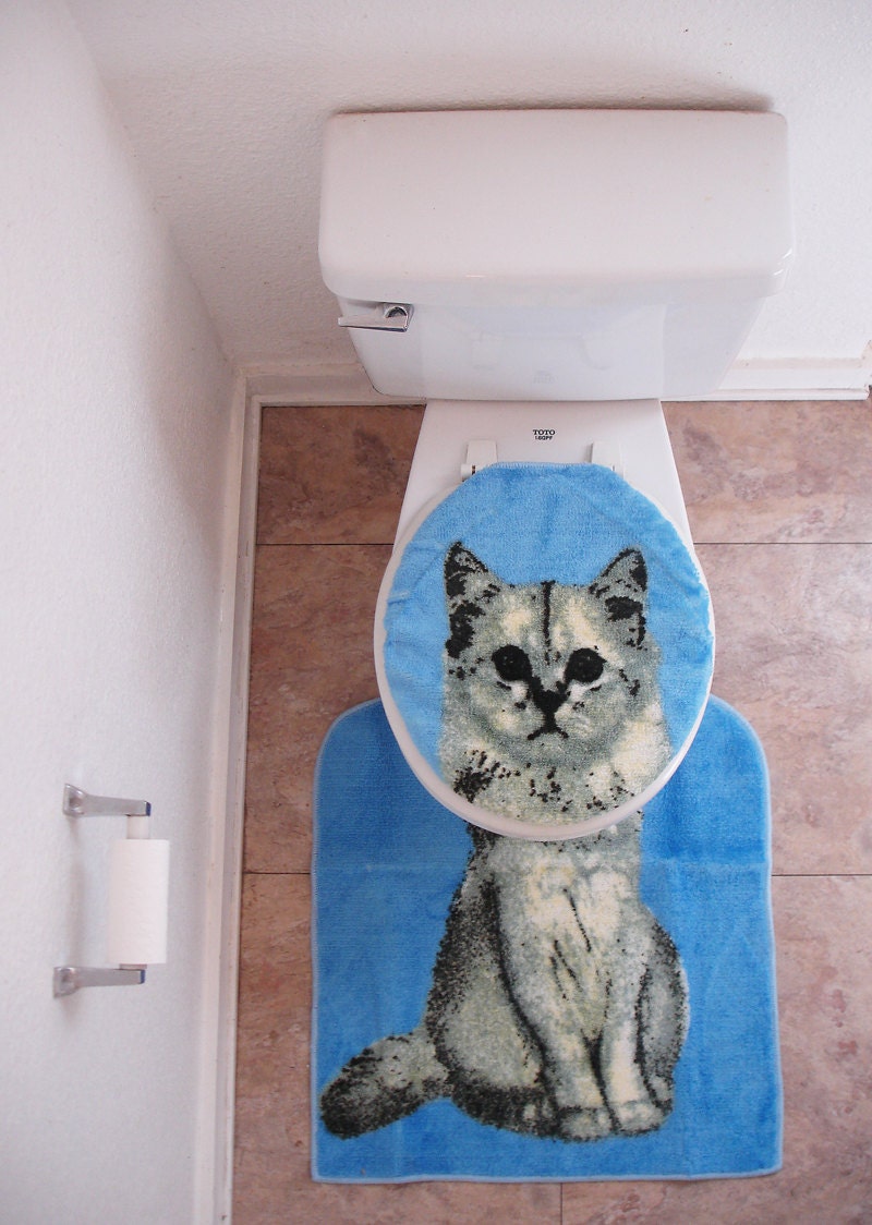 Kitty kitten Cat Toilet Seat cover with rug amazing deadstock NOS 1992 1990 kitsch geekery blue meow