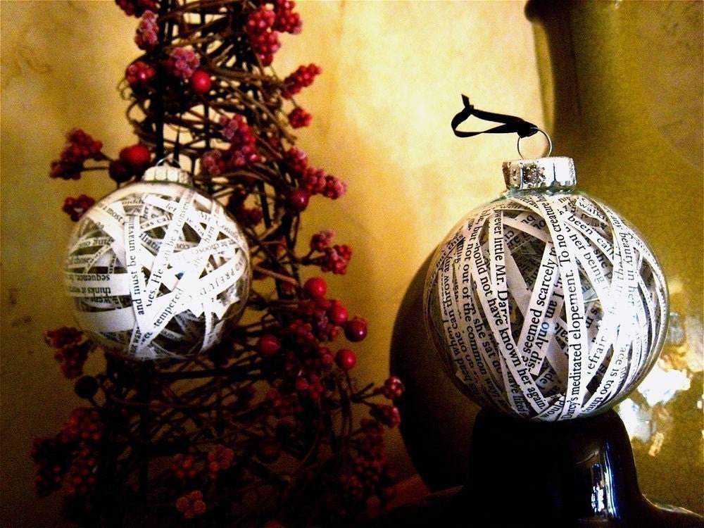 Pride and Prejudice Ornament (1)