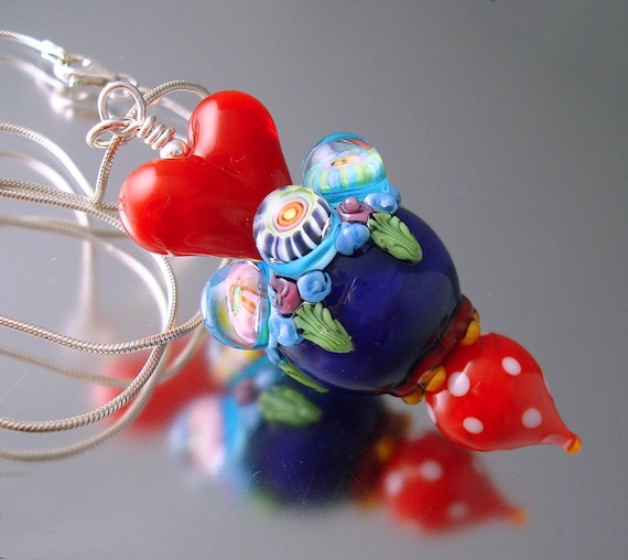 RESERVED Loribeads -Queen of Hearts Special Edition Pendant- lampwork beads