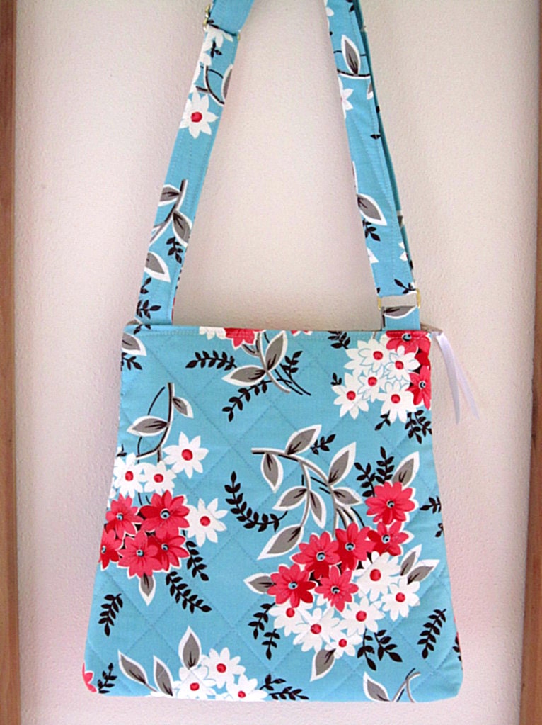 Hipster Ereader Zipper Case Purse  Bag with Adjustable Shoulder Strap Flea Market Bouquet in Turquoise