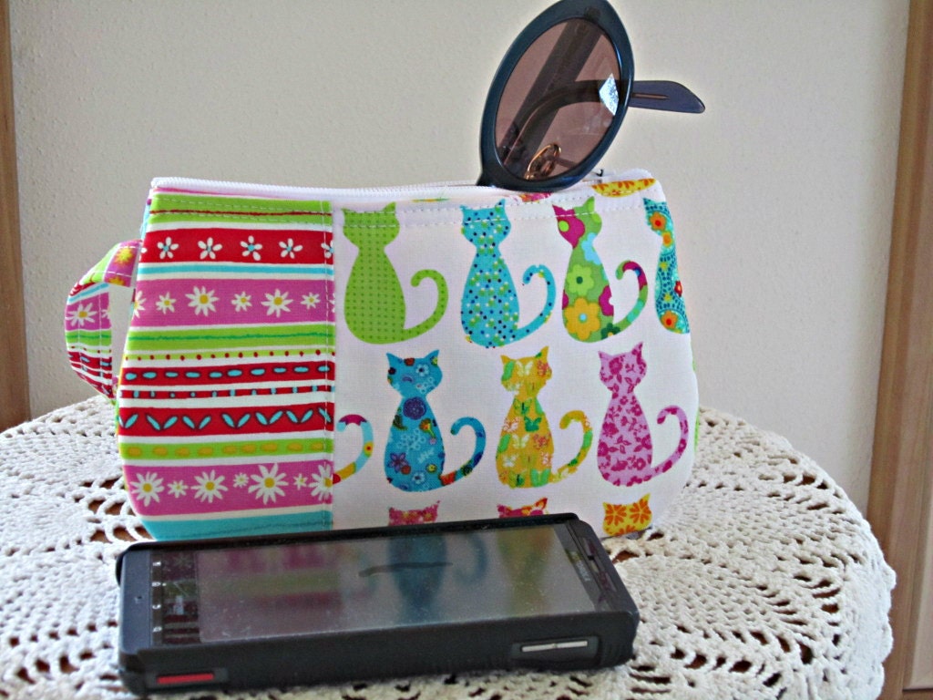 Clutch Wristlet Zipper Gadget Pouch Colorful Cats