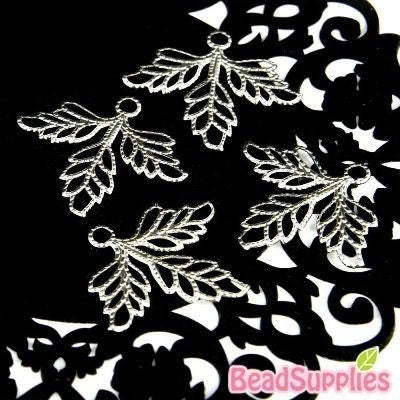 CH-ME-09067 - Nickel Free Silver plated Maple leaf, 12 pcs