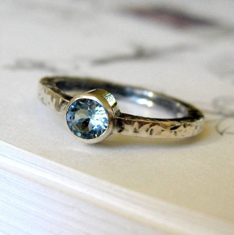 Enso Ring - Hammered Sterling with Blue Topaz