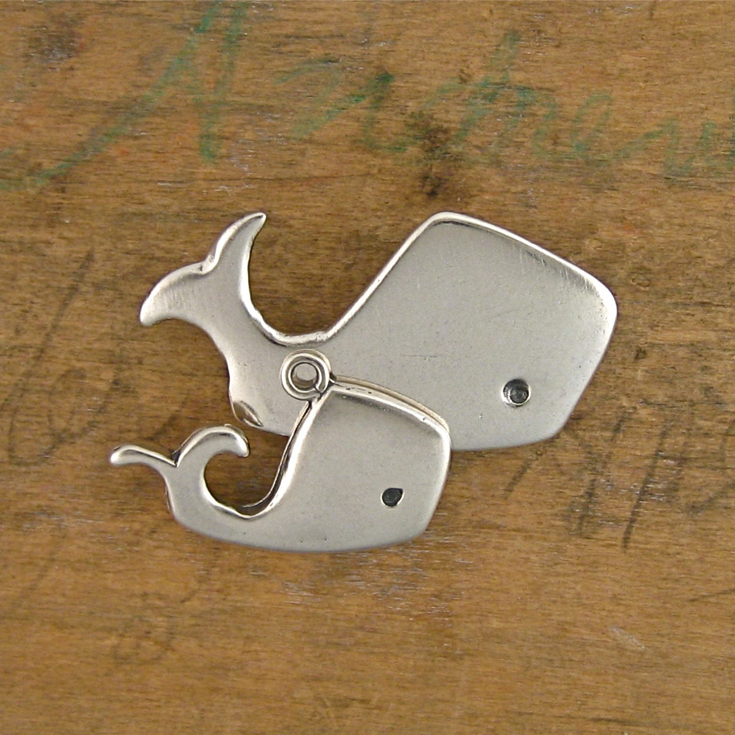 Mother Daughter Whale Necklace Set