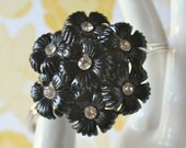 Vintage Flower Corsage Bracelet - Avena
