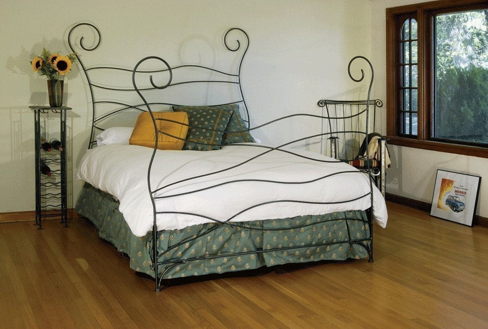 Ripple Bed