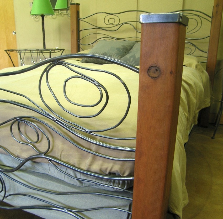 Wood Grain Bed of Steel and Cedar