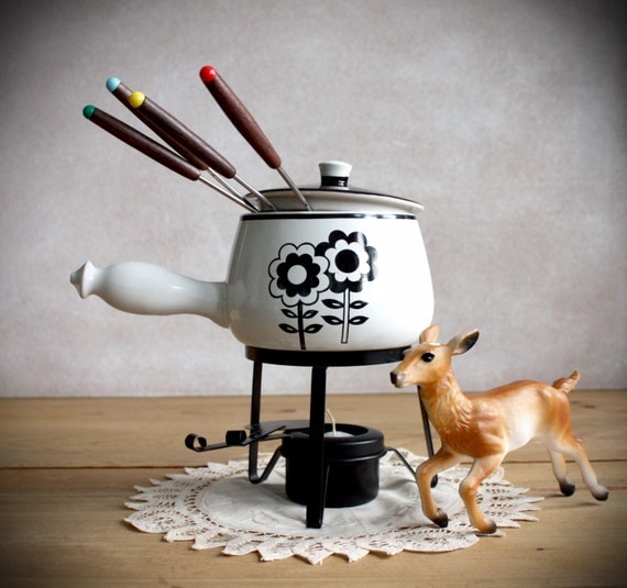 Vintage Fantasy Fondue Set