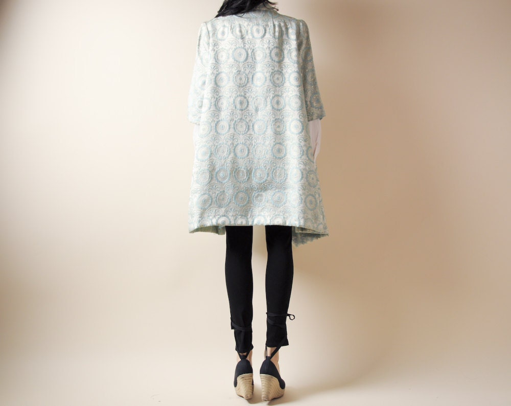 brocade asymmetric closure opera coat m/l