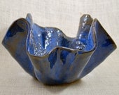 Blue Lace Wavy Pointed Bowl Stoneware Clay Pottery Free Shipping