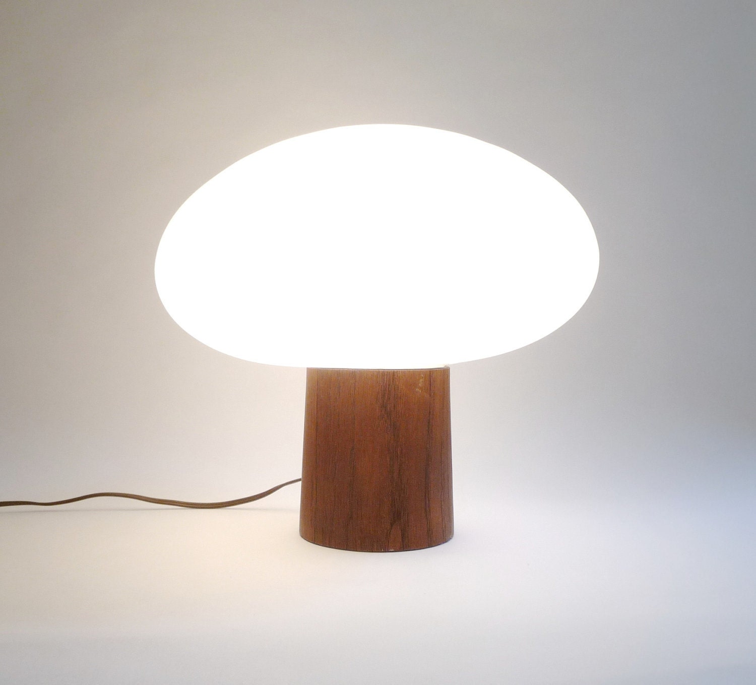 Mid Century Modern Laurel Mushroom Lamp with Teak Base