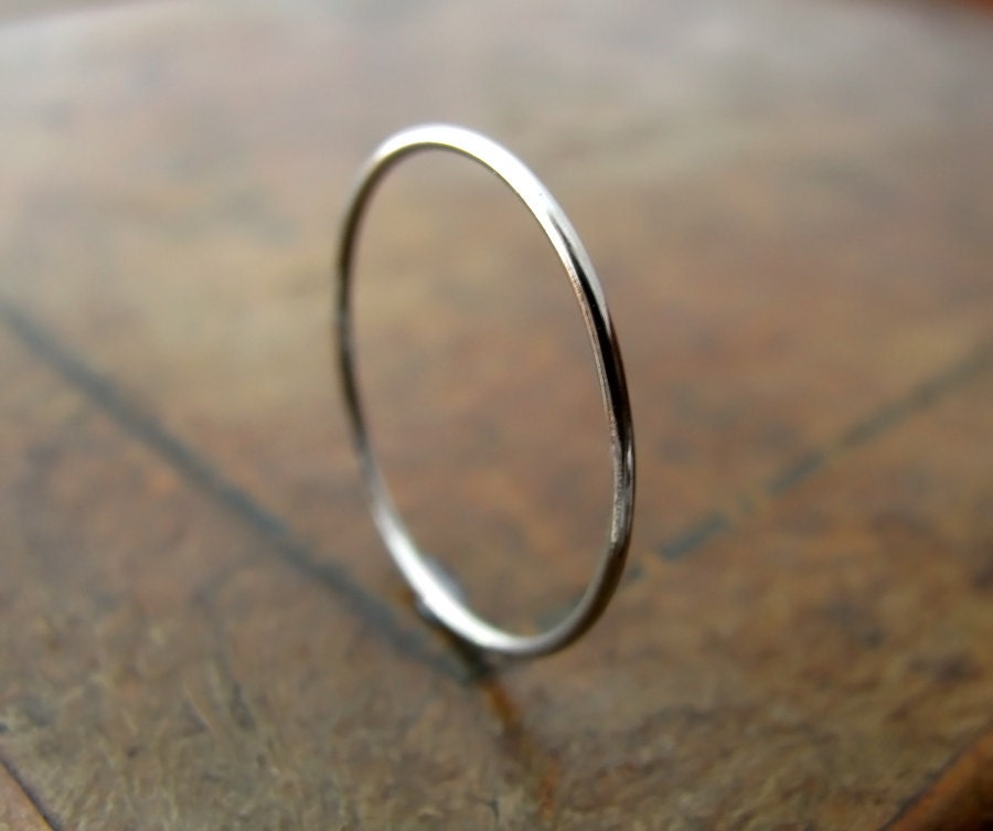 Palladium ring - extra skinny ring
