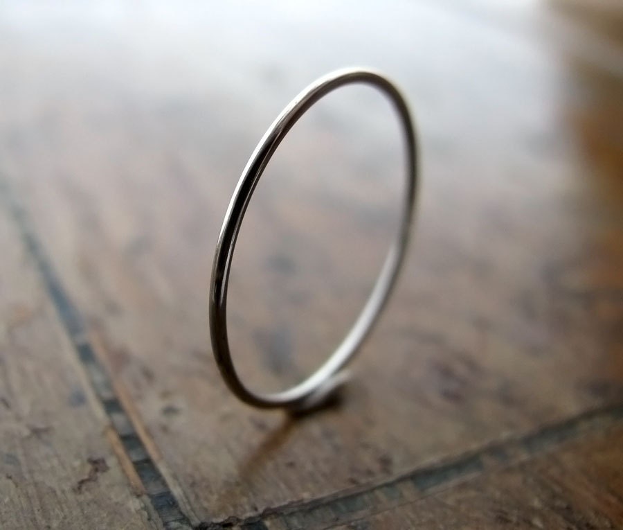 Platinum ring - extra skinny stacking ring