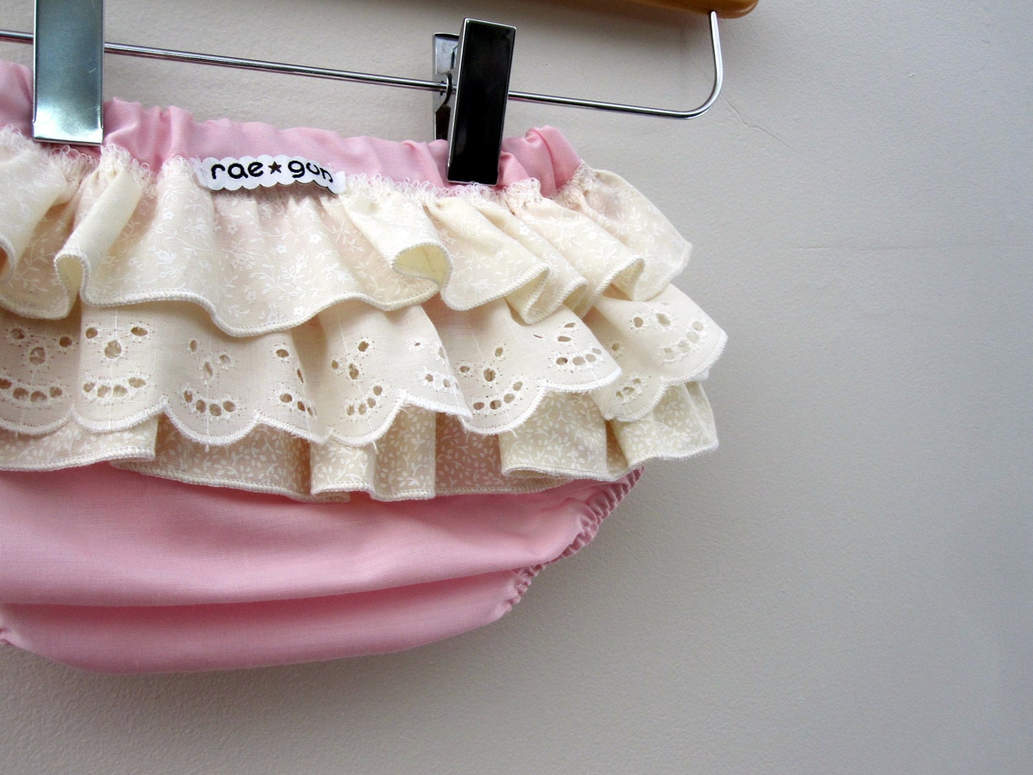 Wrap around ruffle diaper covers - Sweet Bunny - Bloomers - Girl - Bottoms