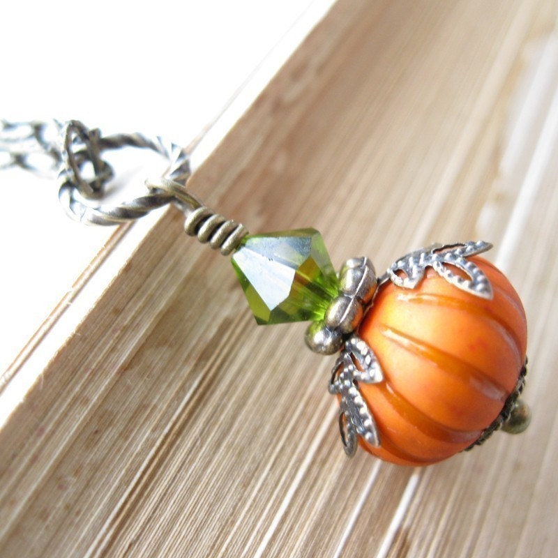 The Great pumpkin necklace LIMITED