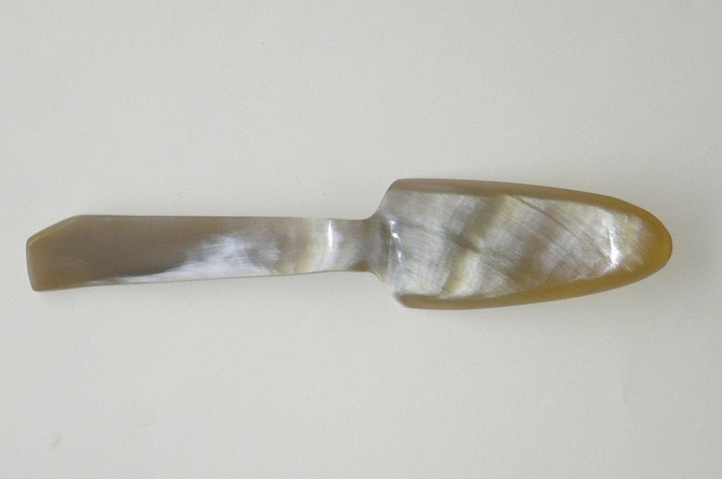 Bon Appetit Magazine.DeNatura. Handmade Genuine Cow Horn Pie  Server.  Wedding Keepsake