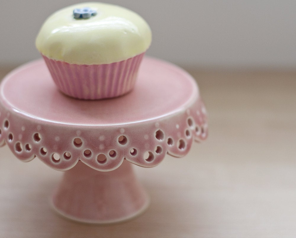 Cupcake Stand - Lace - Pink