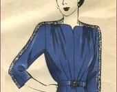 1940s bracelet length raglan sleeved dinner dress in FF factory fold 46 bust PLUS SIZE