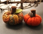fabric pumpkins decorations autumn harvest felt and fabric stuffed mini pumpkins