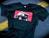 THE LEO tee