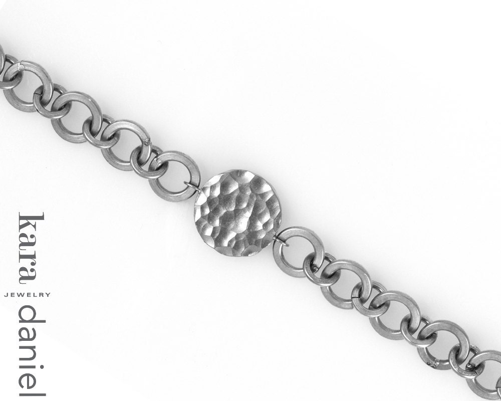 men's stainless chain with hammered accent . necklace