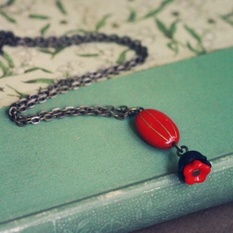 Red and Black Flower Necklace