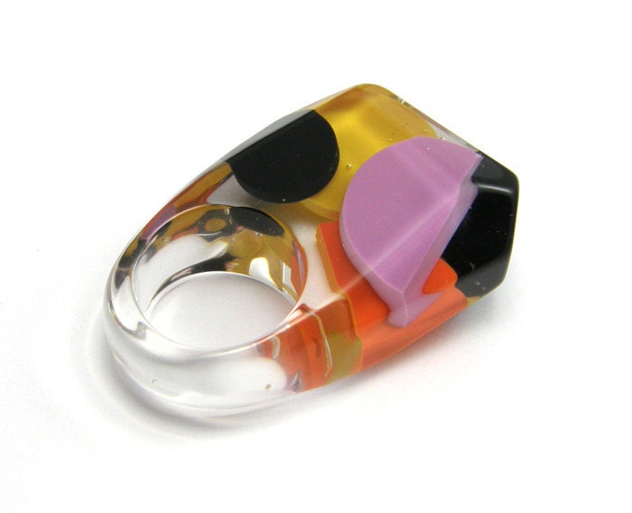 Color Box Resin Ring