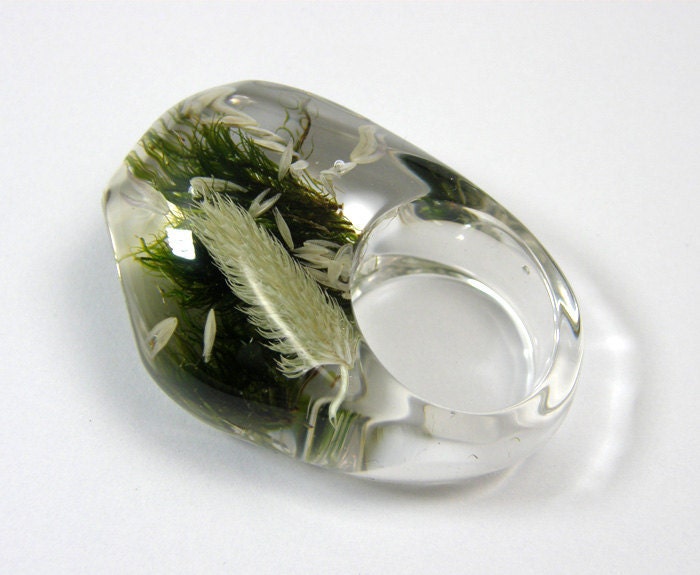Clear  Moss and Grass Ring