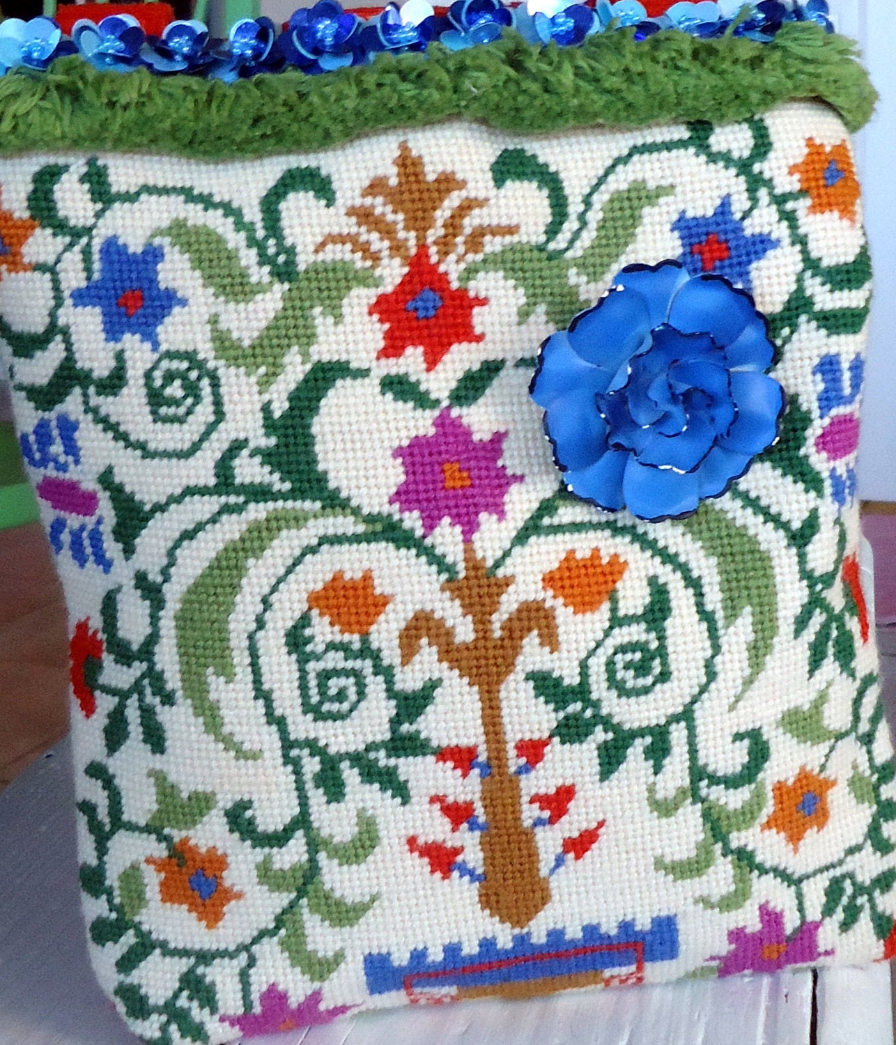 Sale Vintage Tree of Life Needlepoint Handbag