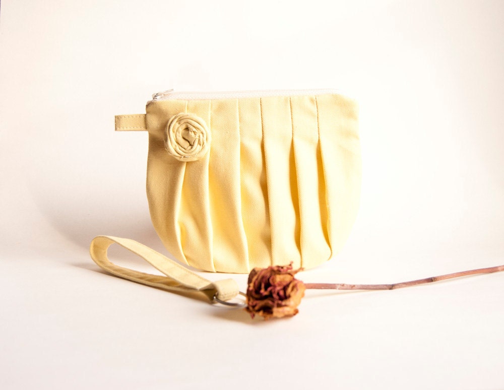 Bridesmaid Gift  Idea, pleated wedding bridal bridesmaid clutch, wristlet, purse, bag, Light Yellow Rosebud  by Lolos