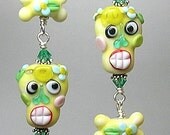 Glitterbug Originals DEM BONES Handmade YELLOW Lampwork ASYMMETRICAL Art Glass SUGAR SKULL Earrings SRAJD