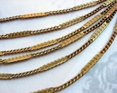 Vintage Raw Brass Curb Chain with a Pressed Pattern (10 feet) (C570 -B)
