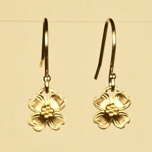 Vintage Dogwood Flower Earrings