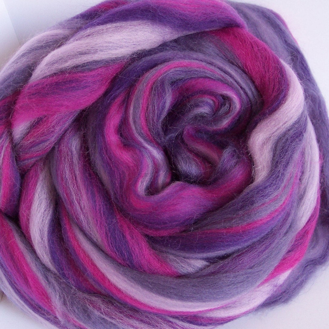 100g (3.53oz) Merino Twice Blend Rainbow Top felt/spin/dread WILDBERRY