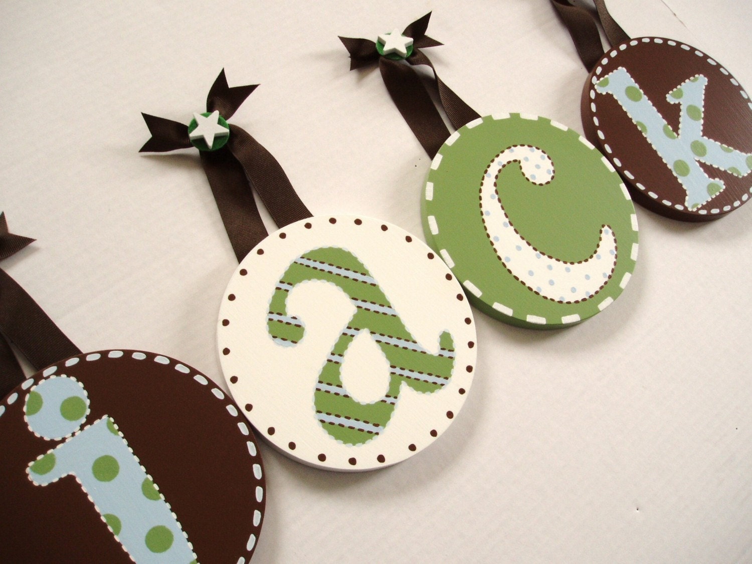 Childrens Kids Baby wood Round HANGING WALL LETTERS