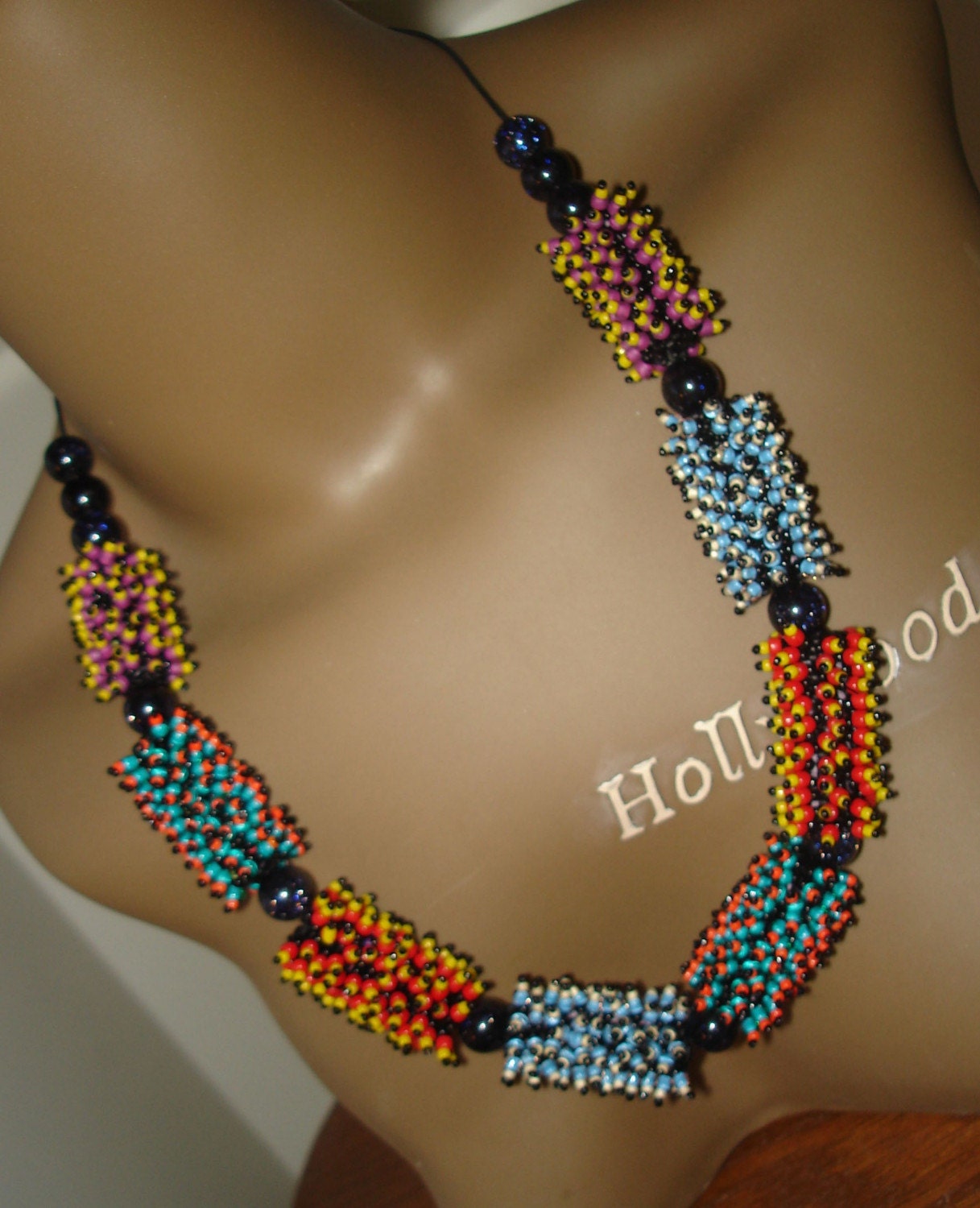 Paterkillar Beaded Beads Necklace