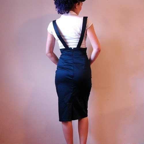 The Lucy Jumper -- with removable straps