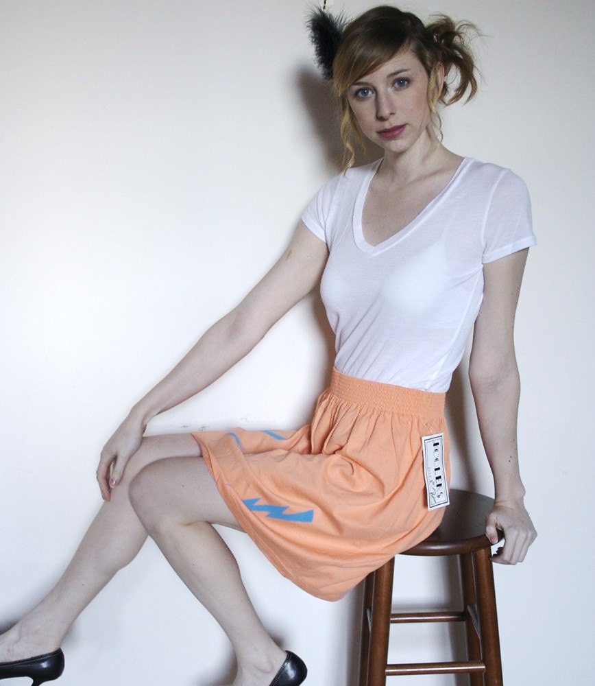 Vintage 1980s Screenprinted Eighties Peach and Blue Lightning Bolt Skirt