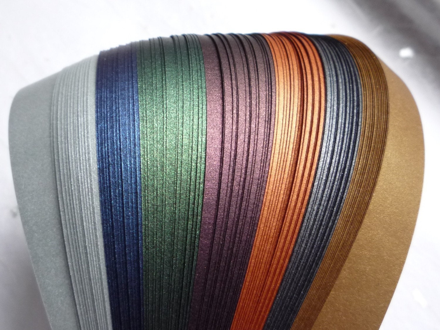 Moravian Star Paper Strips Dark Metallic Colors DIY (100 strips, 3/4 inch wide)