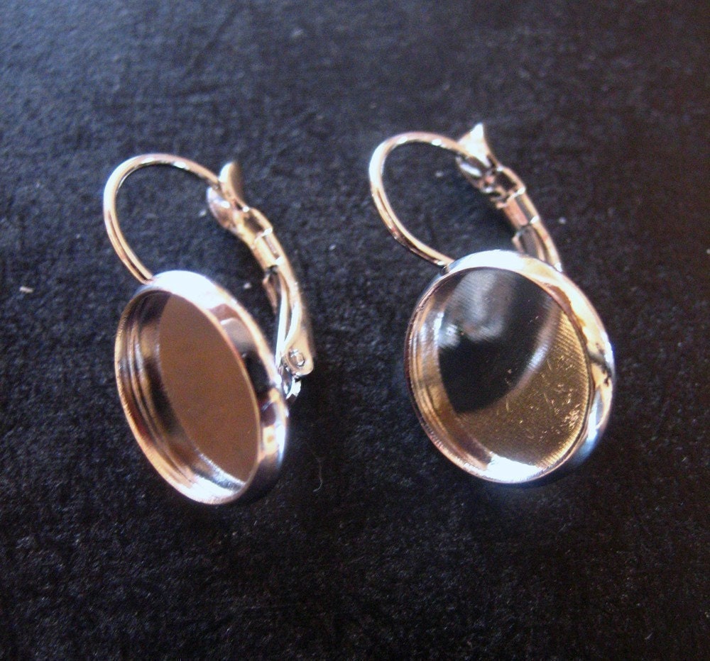 10pr. of 12mm bezel setting Earring Hooks, silver plated lead and nickel free leverback earrings, (20 pieces)