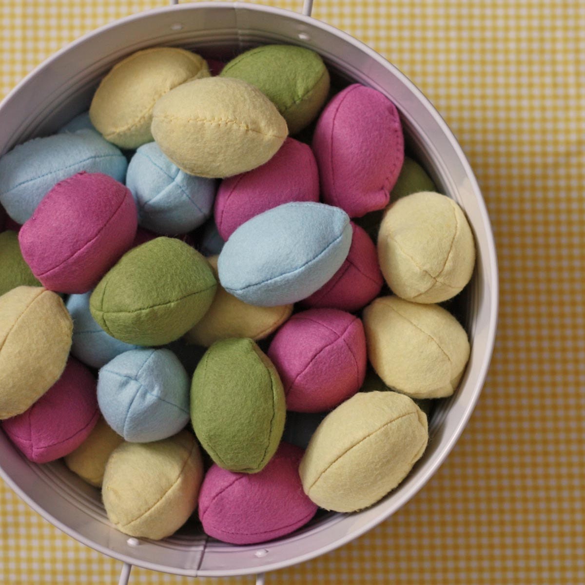 NEW - Pastel "Dyed" Felt Easter Eggs