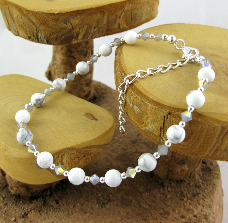 Howlite white and gray gemstone and Swarovski crystal ankle bracelet