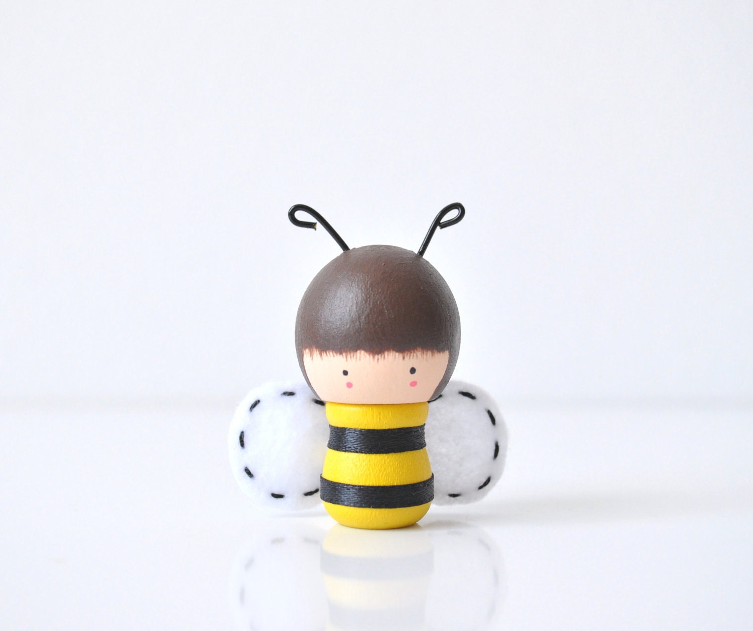 Little Bumble Bee - Wooden Friend