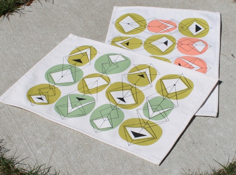 Sale - Set of 4 eco friendly placemats "Avocado Kitchen"