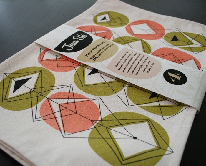 Sale -  Set of 4 eco-friendly placemats "Peaches and Pears"