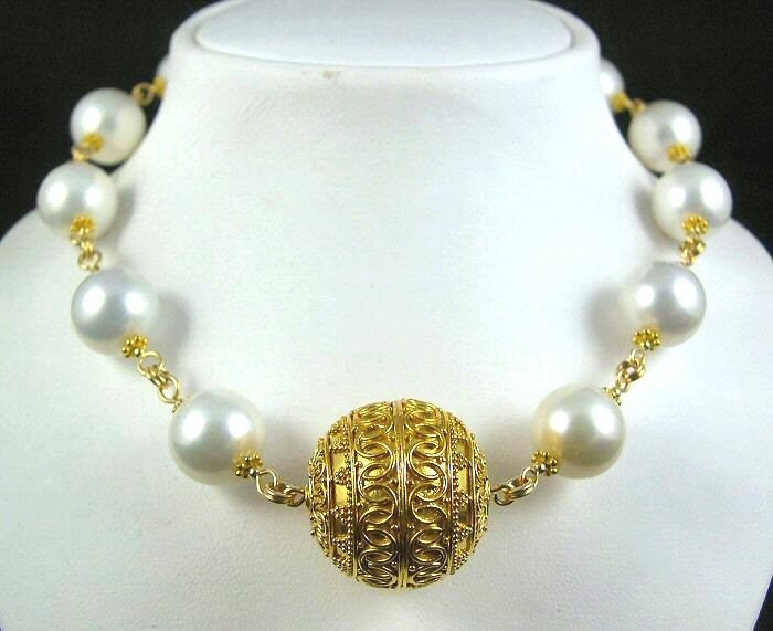 Persephone - Vermeil and Shell Pearl Necklace