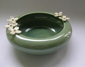 Dogwood Flower Bowl in Green