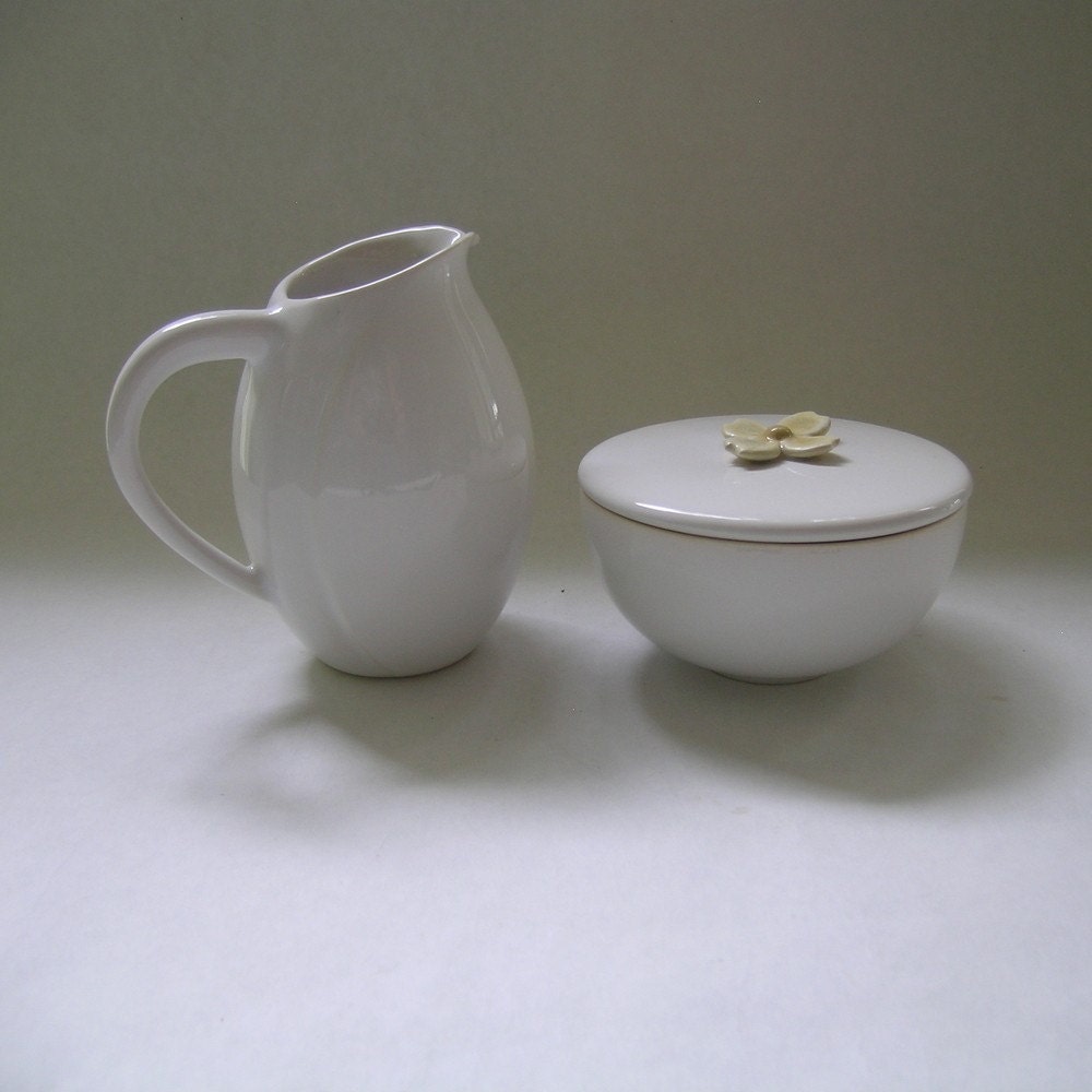 Ceramic Sugar and Creamer Set with Dogwood in White